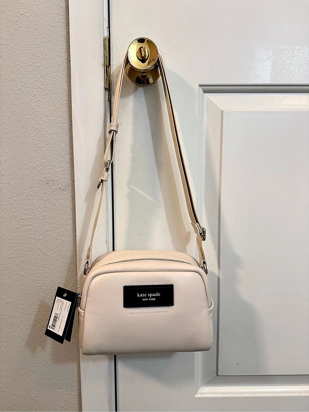 NWT Kate Spade KH031 puffed parchment smooth leather small crossbody Leather